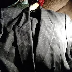 Men's. Suits several name brand suits